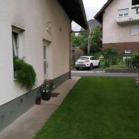 Appartement Apartma Tilika