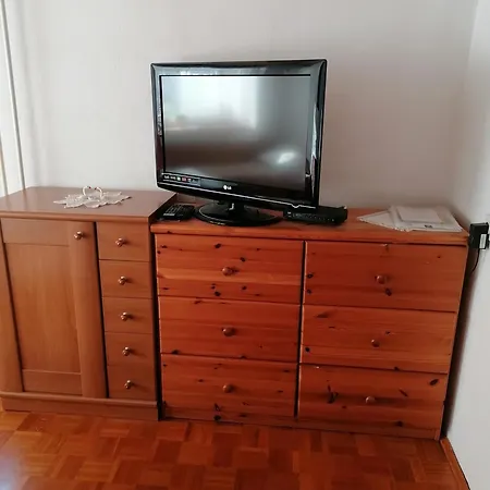公寓 Apartma Tilika